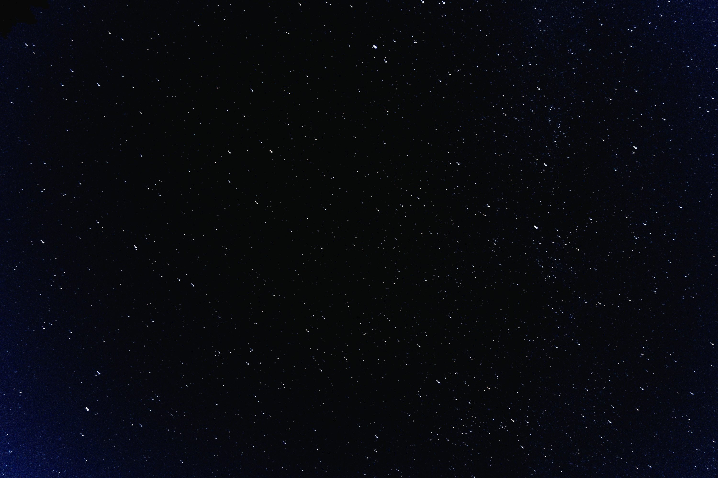 photo-1475274047050-1d0c0975c63e.jfif